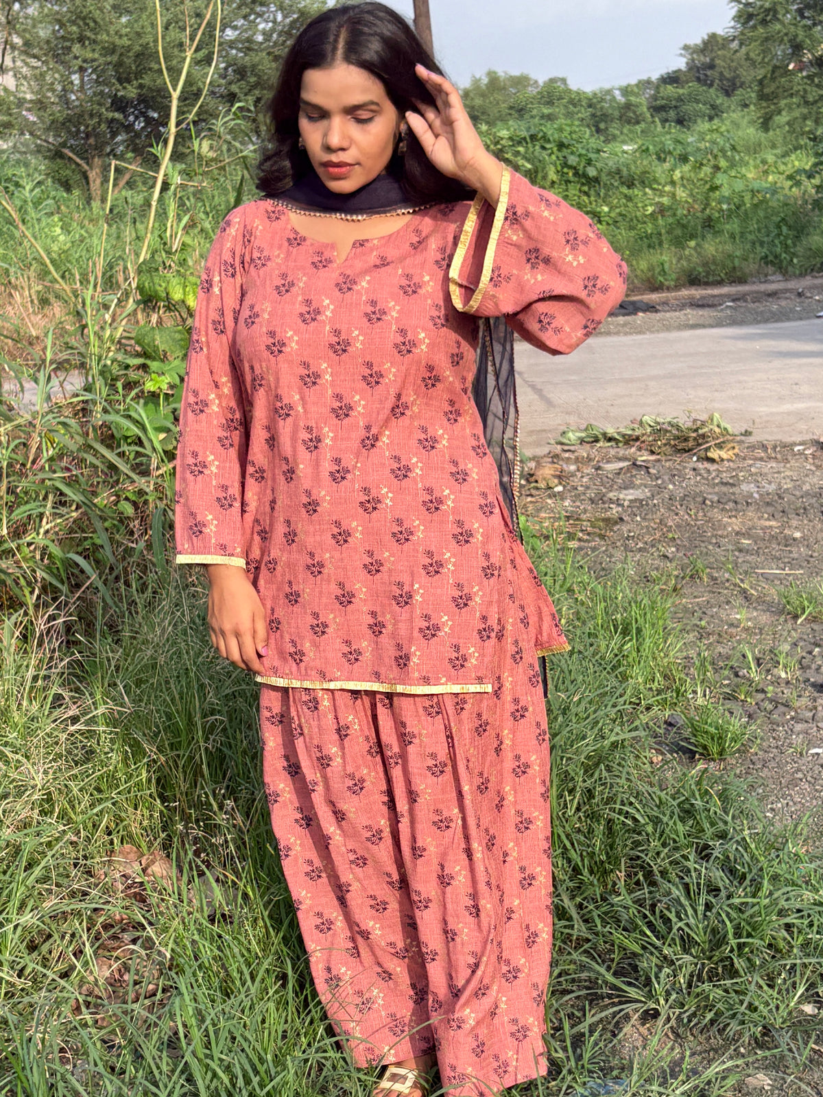 Gulnaar Farsi Salwar Set