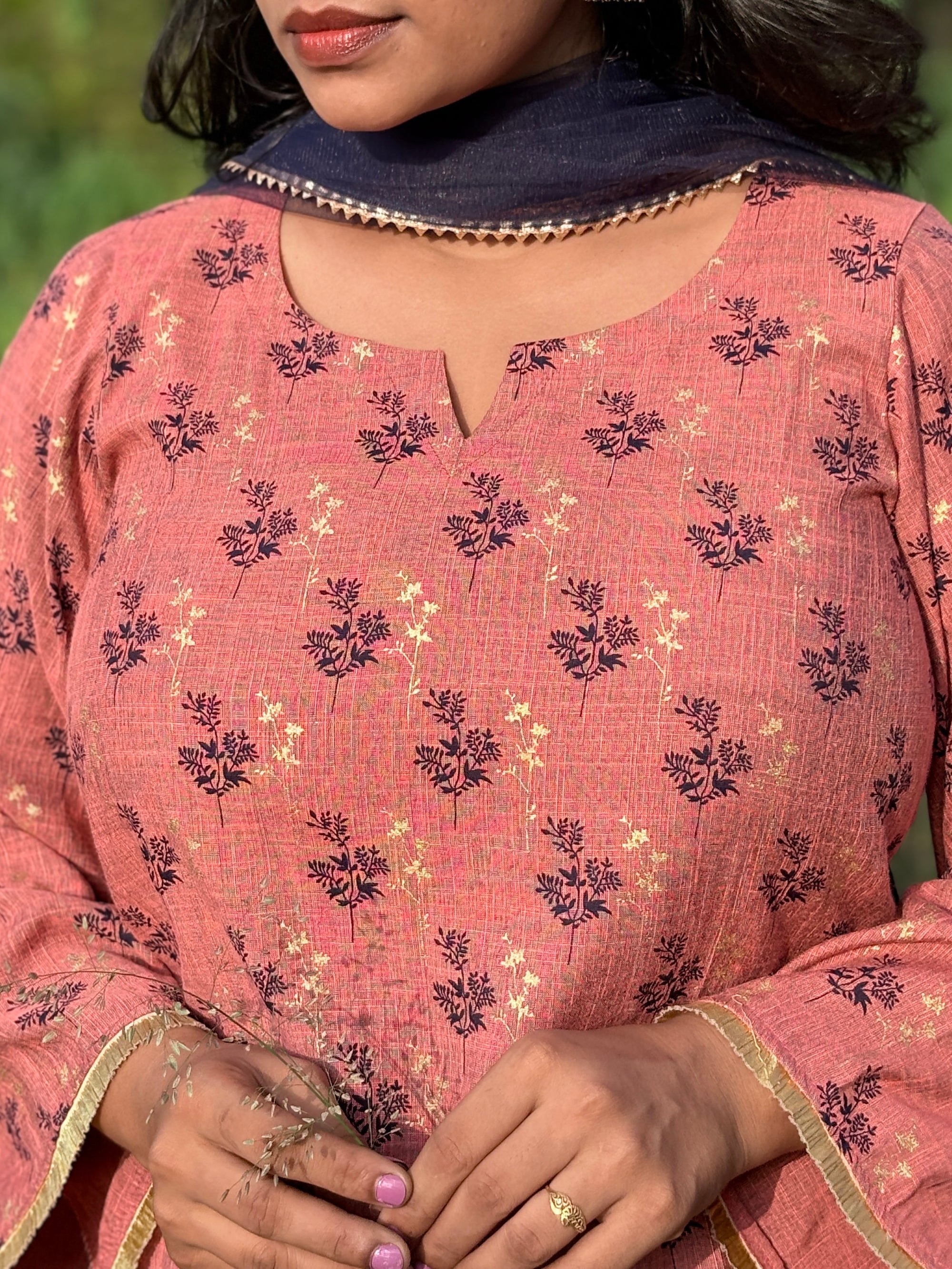 Gulnaar Farsi Salwar Set