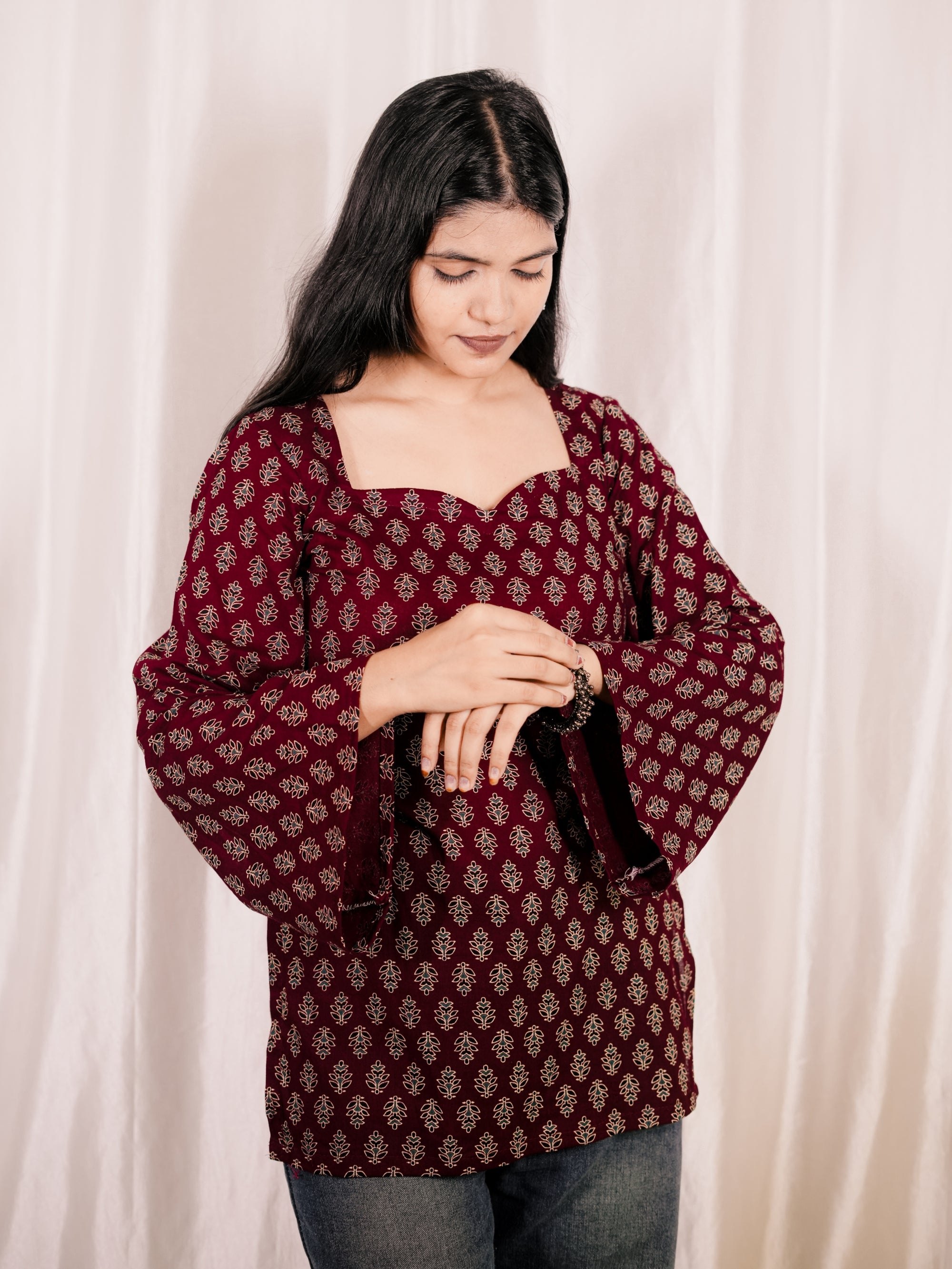Sweetheart Bell Sleeves Short Kurti
